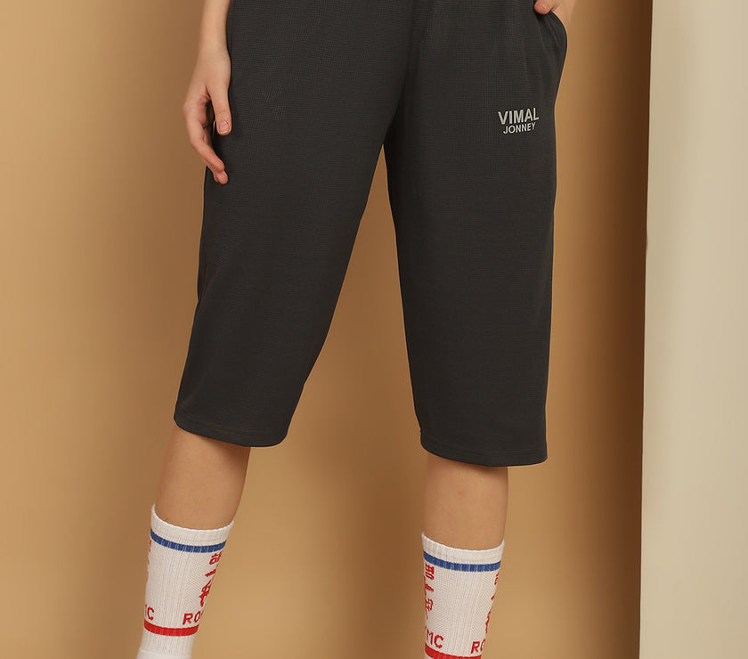 Mack Jonney Solid Grey Regular Fit Polyster Lycra Capri For Women