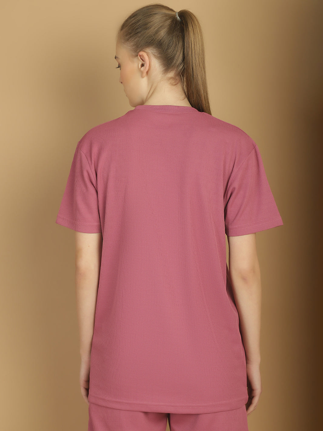 Mack Jonney Solid Pink Round Neck Polyester Lycra Half sleeves Tshirt For Women