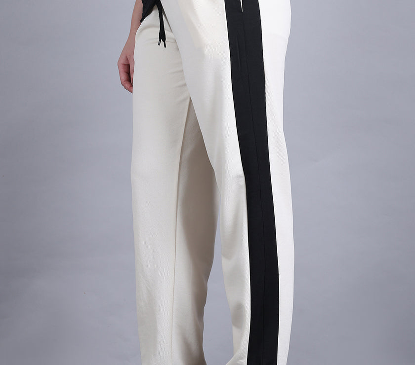 Mack Jonney Colorblock | off white | Relaxed Fit | Cotton Trackpant For Women