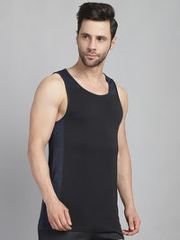 Mack Jonney Solid Black Round Neck Polyester Lycra Half sleeveless Gym Vest For Men