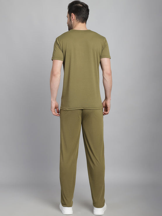 Mack Jonney Olive Cotton Solid Co-ord Set Tracksuit For Men(Zip On 1 Side Pocket)