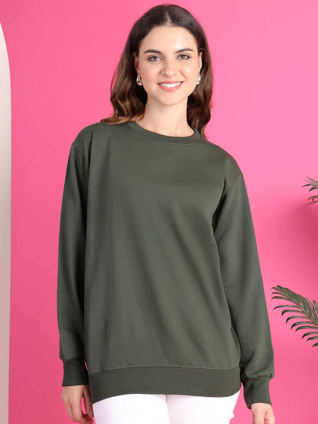 Mack Jonney Regular Fit Green Solid Sweatshirt For Women