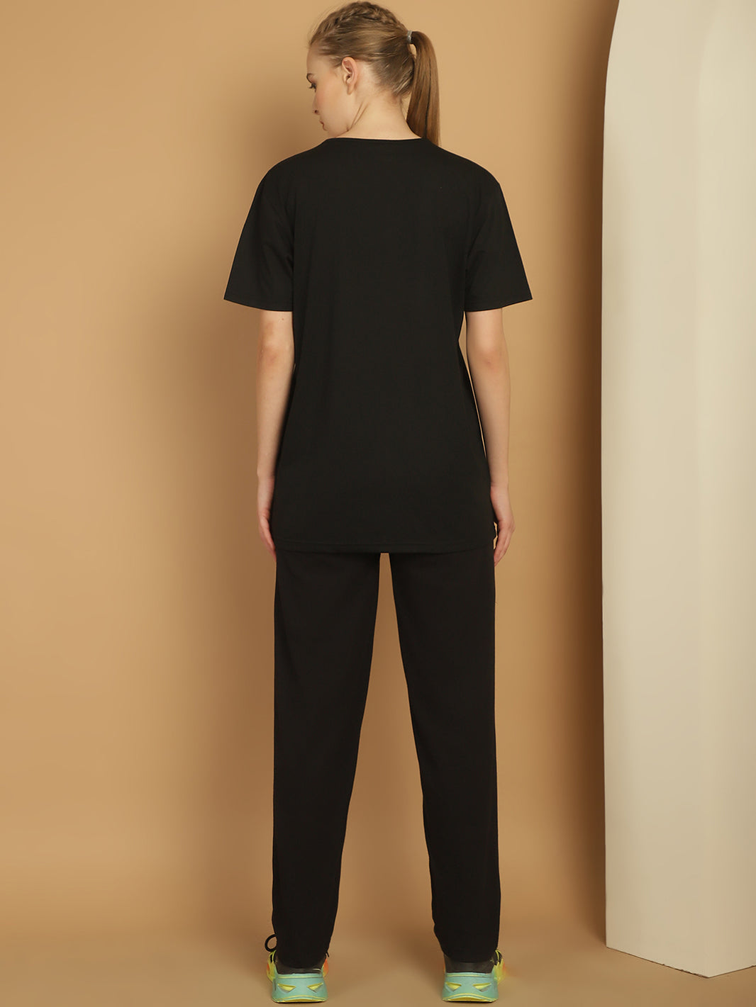 Mack Jonney Printed  Black Round Neck Cotton  Half sleeves Co-ord set Tracksuit For Women