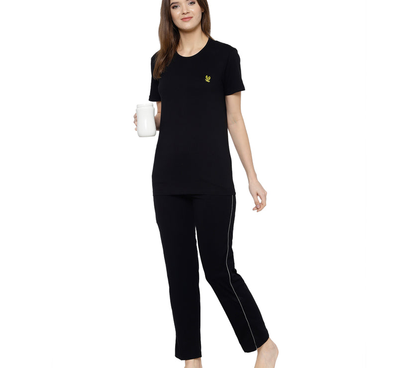 Mack Jonney Black Women's Night Suit