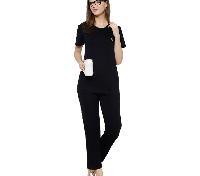 Mack Jonney Black Women's Night Suit