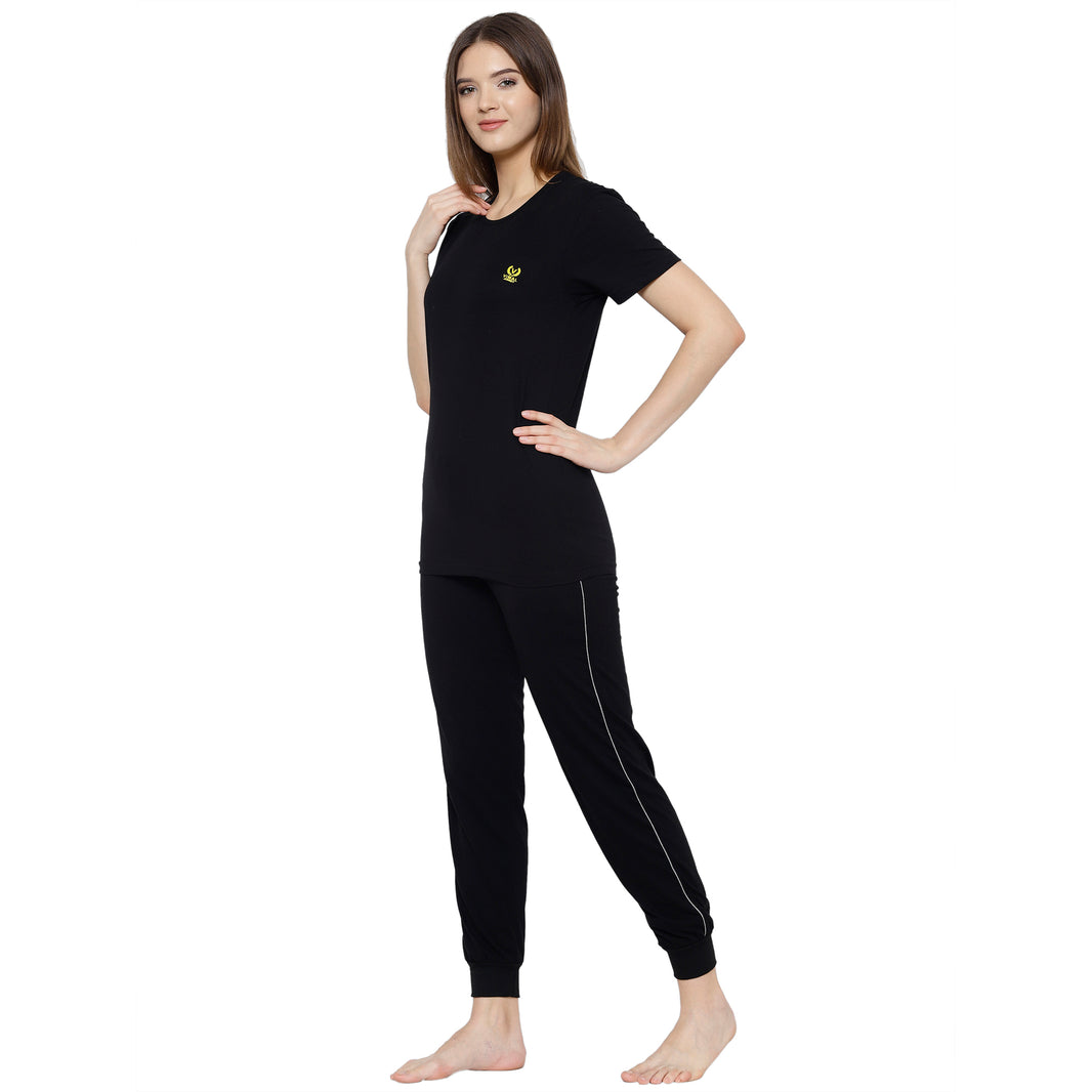 Mack Jonney Black Women's Night Suit