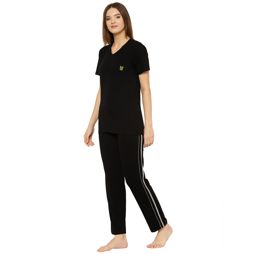 Mack Jonney Black Women's Night Suit