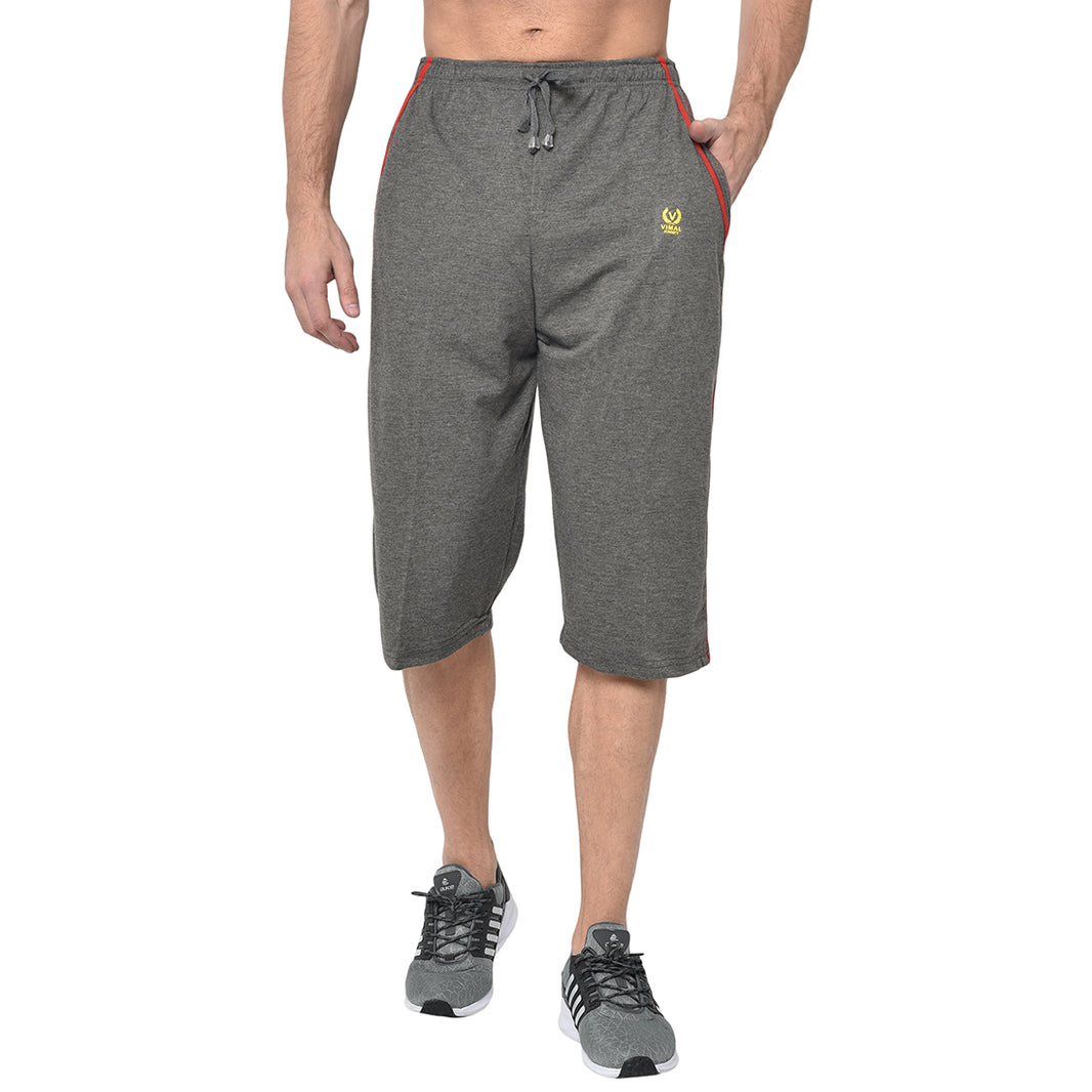 Mack Jonney Cotton Blended Regular Fit Dark Grey 3/4th Capri For Men