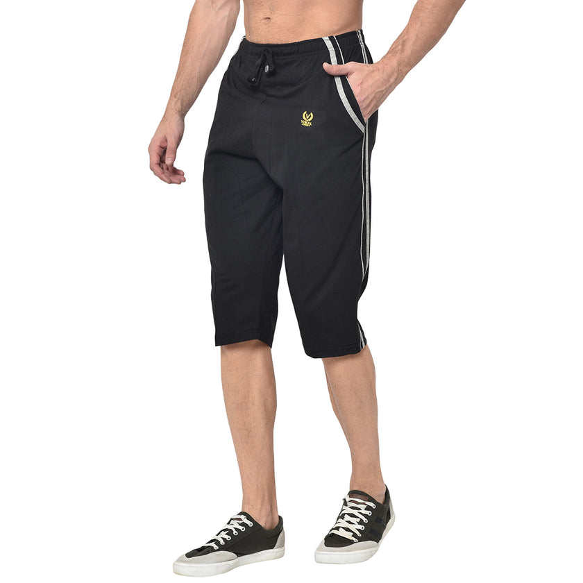 Mack Jonney Cotton Blended Regular Fit Black 3/4th Capri For Men