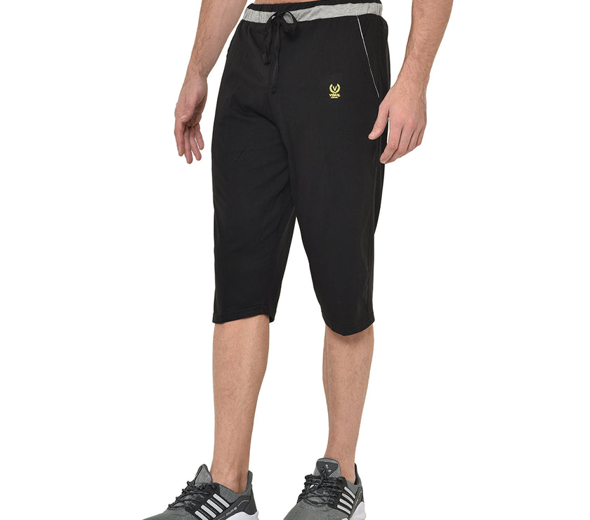Mack Jonney Cotton Blended Regular Fit Black 3/4th Capri For Men