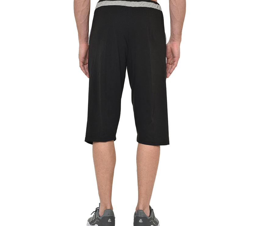Mack Jonney Cotton Blended Regular Fit Black 3/4th Capri For Men