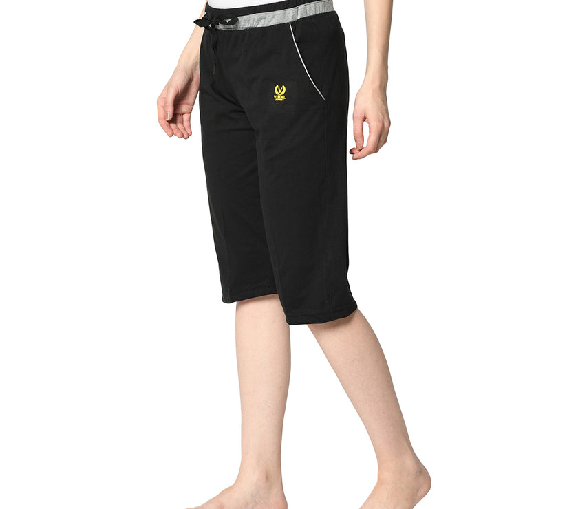 Mack Jonney Black 3/4th Capri For Women's