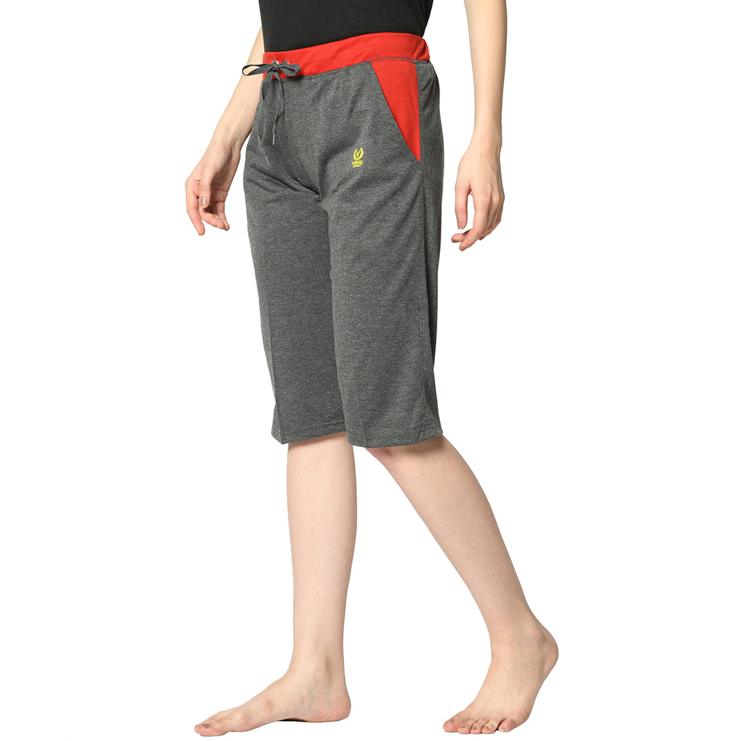 Mack Jonney Grey 3/4th Capri For Women's