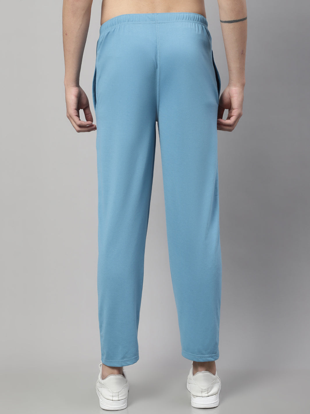 Mack Jonney Blue Regular fit Cotton Trackpant for Men