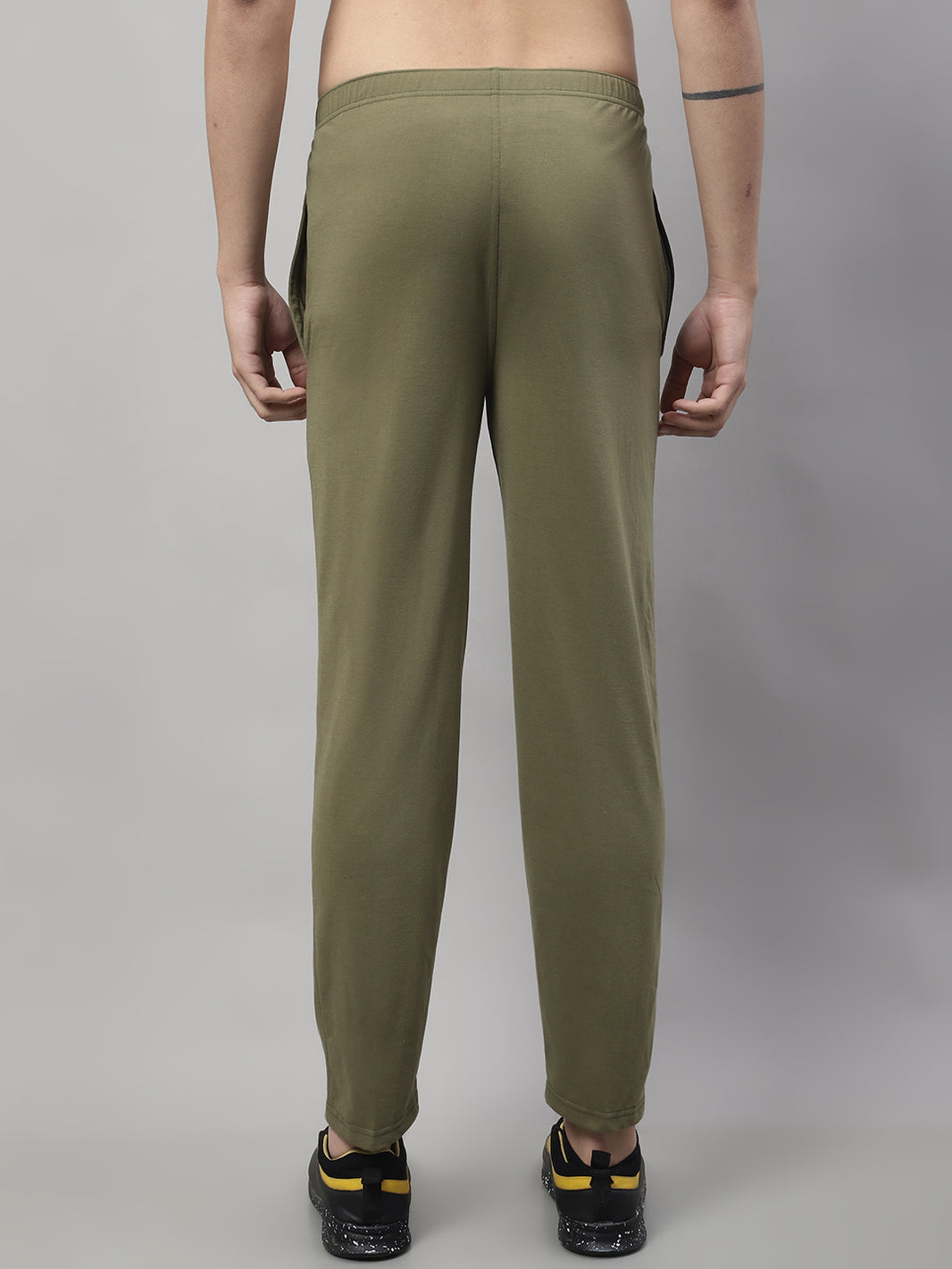 Mack Jonney Olive Regular fit Cotton Trackpant for Men