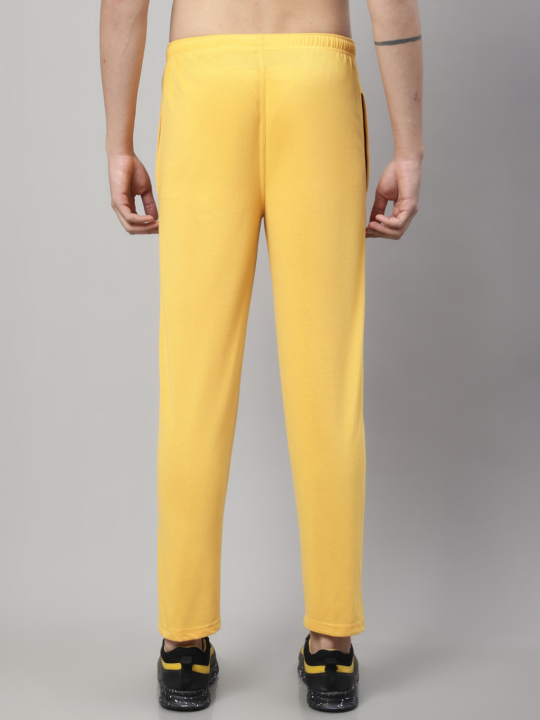 Mack Jonney Yellow Regular fit Cotton Trackpant for Men