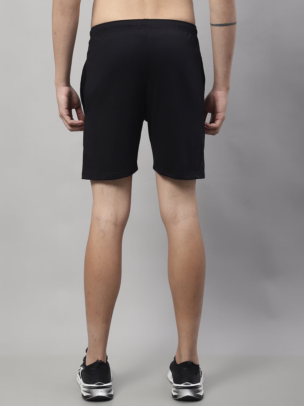 Mack Jonney Black Regular fit Cotton Shorts for Men