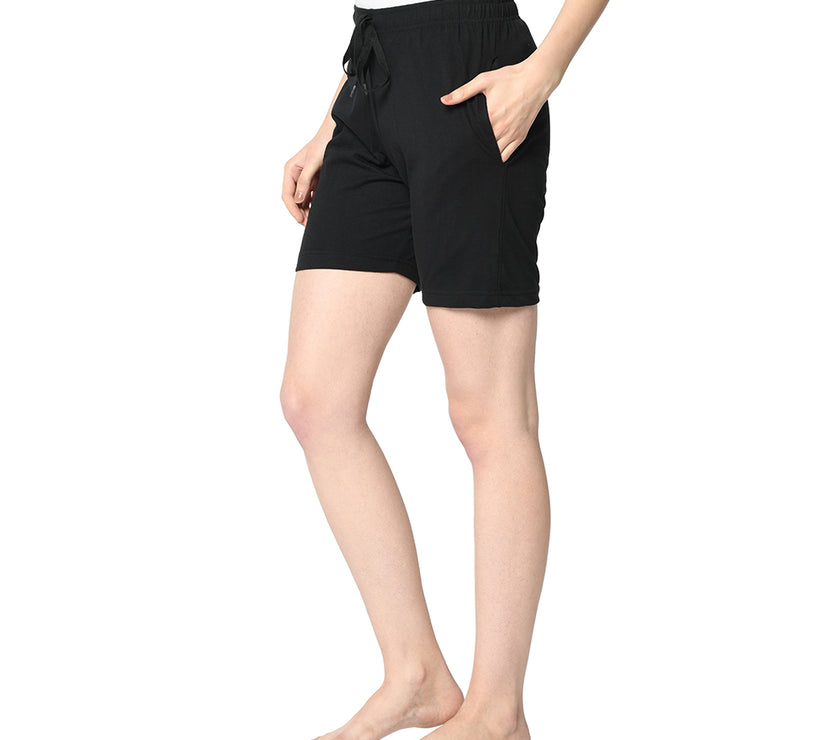 Mack Jonney Black Shorts For Women's