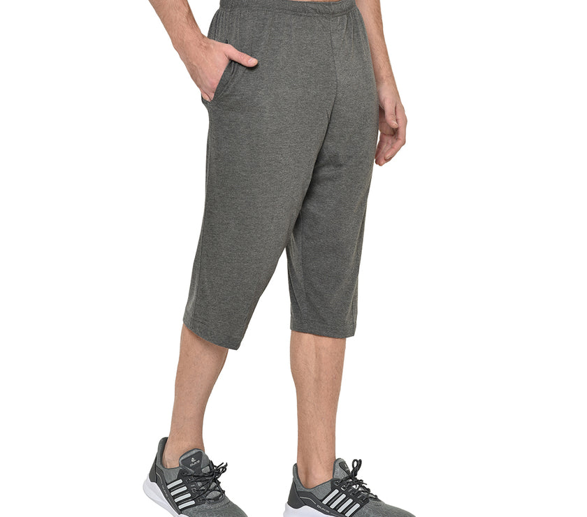 Mack Jonney Cotton Blended Regular Fit Dark Grey 3/4th Capri For Men