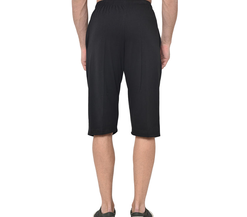 Mack Jonney Cotton Blended Regular Fit Black 3/4th Capri For Men