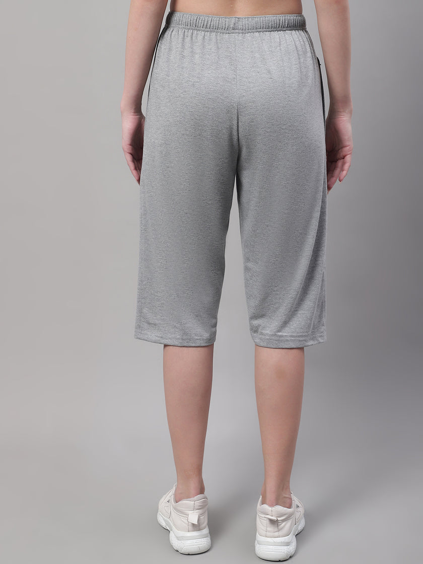 Mack Jonney Grey Melange Regular fit Cotton Capri for Women