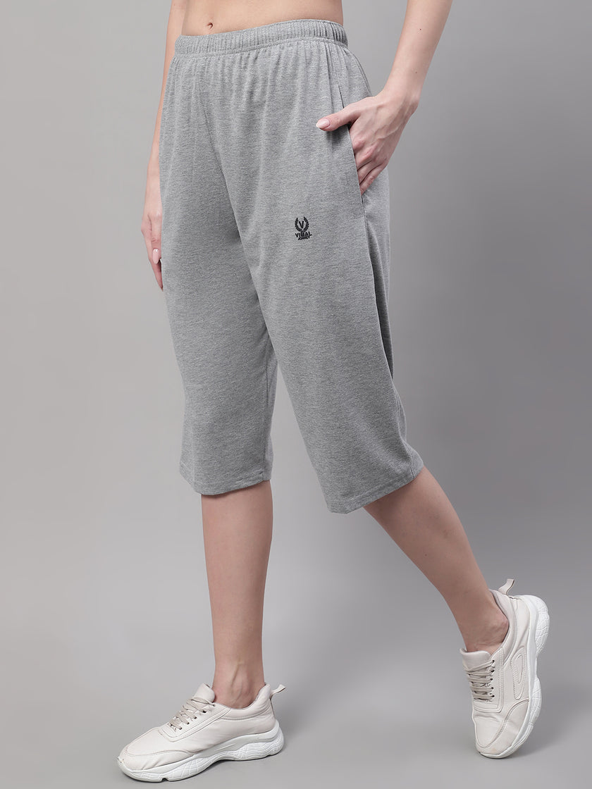 Mack Jonney Grey Melange Regular fit Cotton Capri for Women