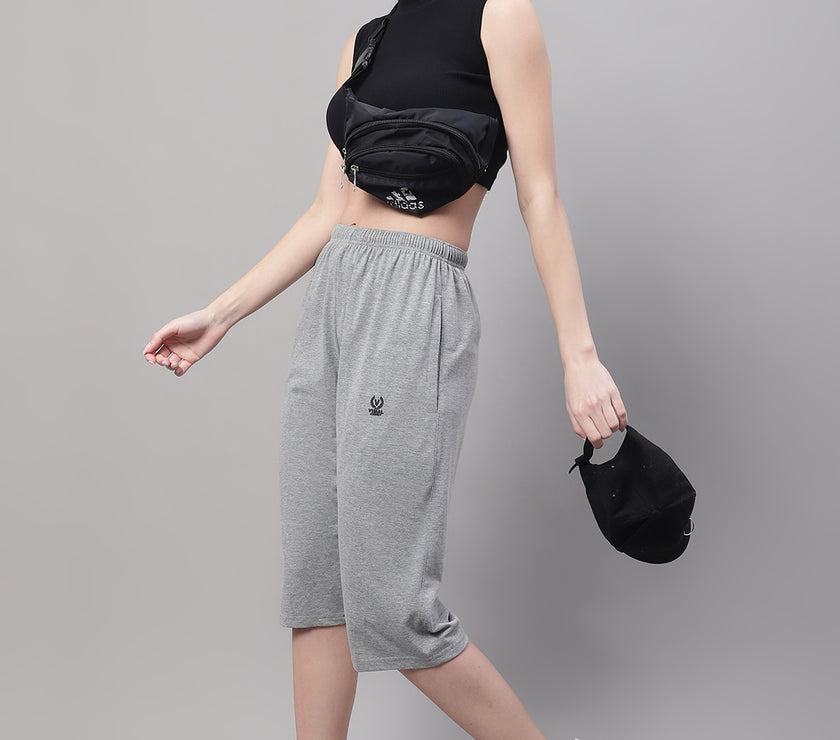 Mack Jonney Grey Melange Regular fit Cotton Capri for Women