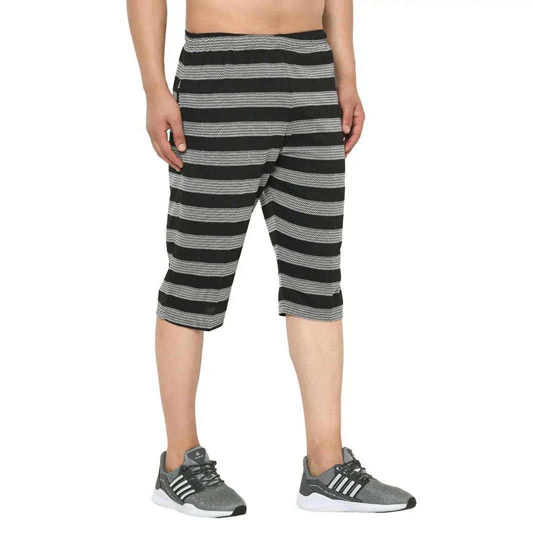 Vimal Jonney Regular Fit Black 3/4th Capri For Men's - Vimal Clothing store