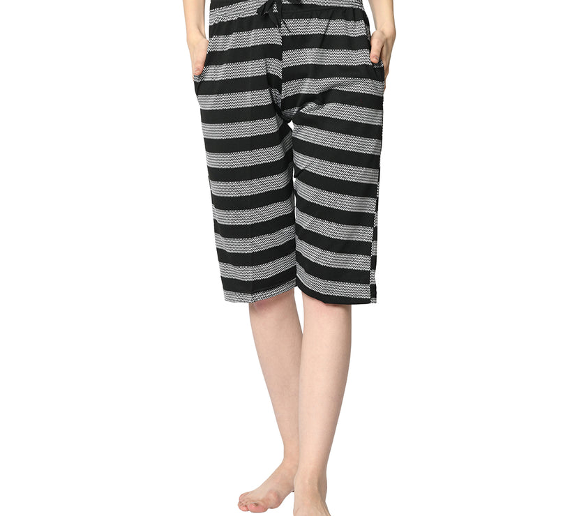 Mack Jonney Black 3/4th Capri For Women's