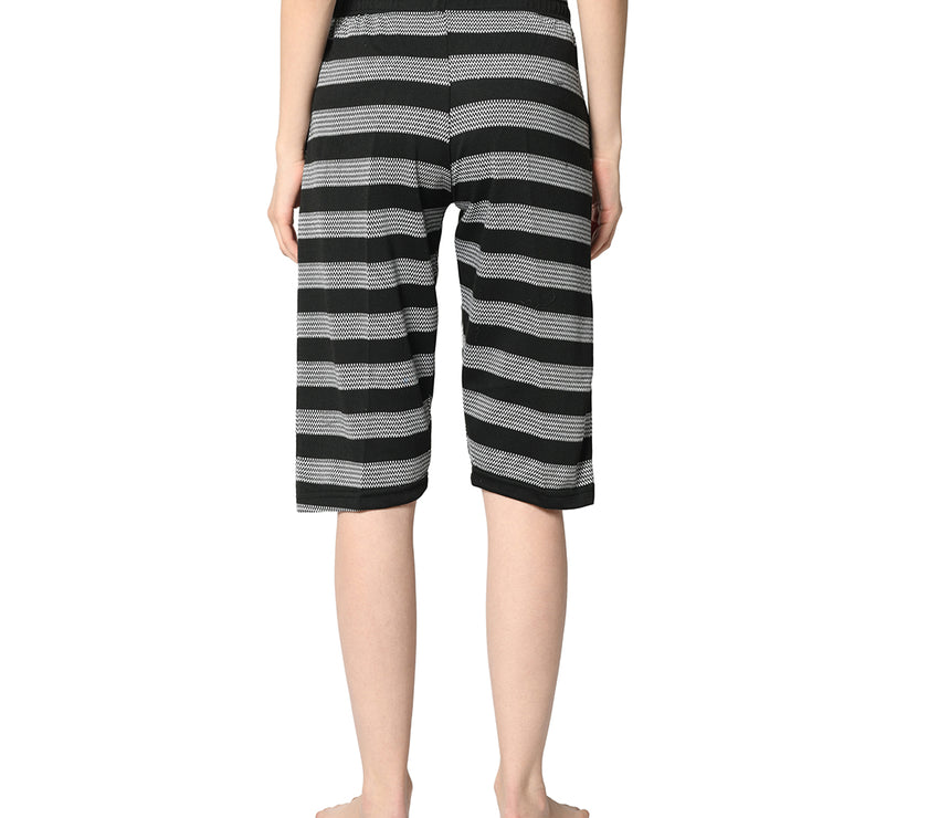 Mack Jonney Black 3/4th Capri For Women's