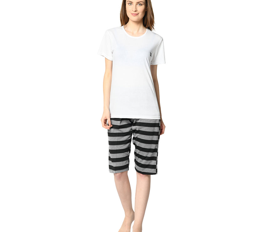 Mack Jonney Black 3/4th Capri For Women's