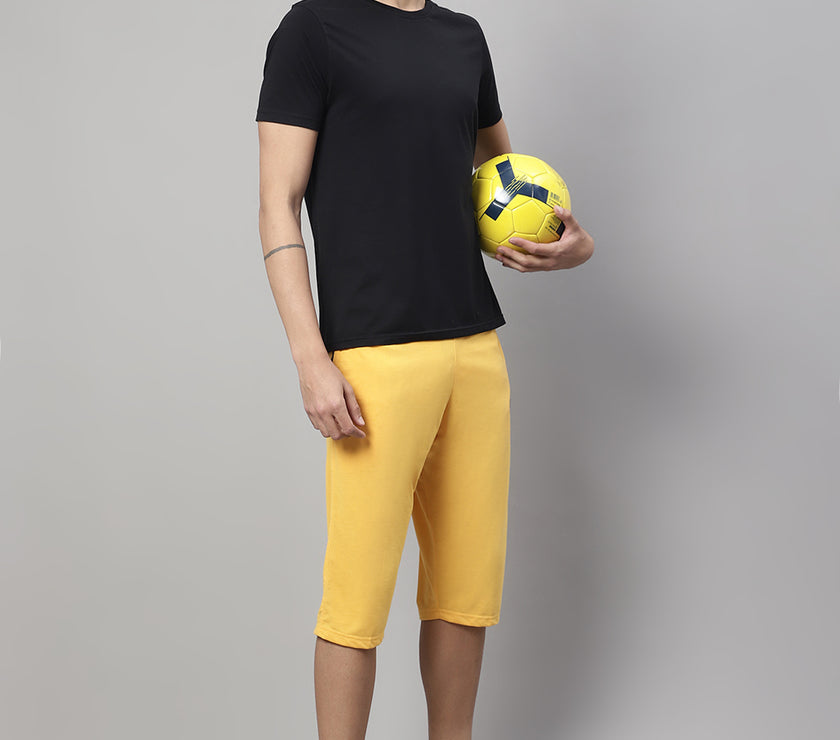 Mack Jonney Yellow Regular fit Cotton Capri for Men