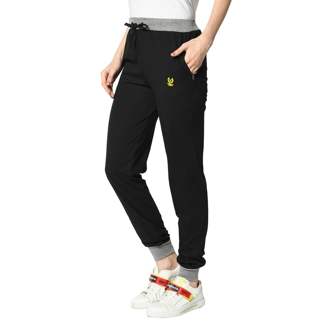 Mack Jonney Black Trackpant For Women's