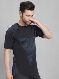 Mack Jonney Solid Black Round Neck Polyester Lycra Half sleeves Tshirt For Men