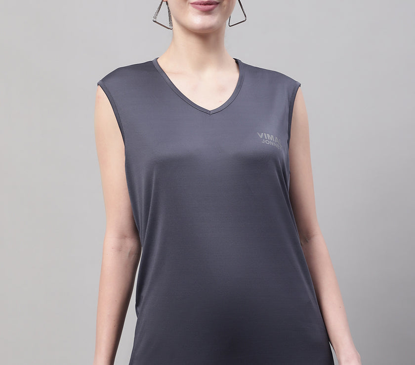 Mack Jonney Regular Fit Dryfit Lycra Solid Dark Grey Gym Vest for Women