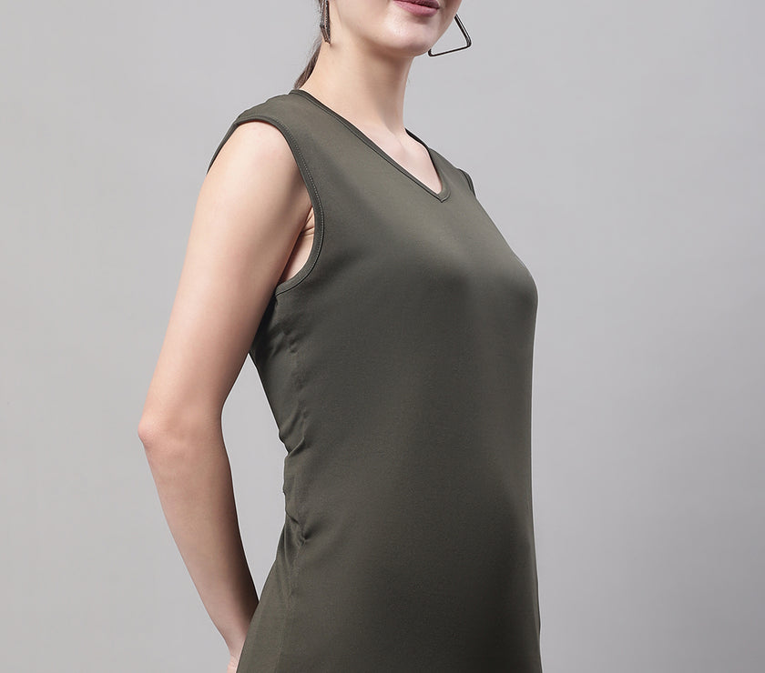 Mack Jonney Regular Fit Dryfit Lycra Solid Olive Gym Vest for Women