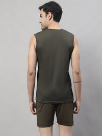 Mack Jonney Olive Dryfit Lycra Solid Co-ord Set Tracksuit For Men(Zip On 1 Side Pocket)