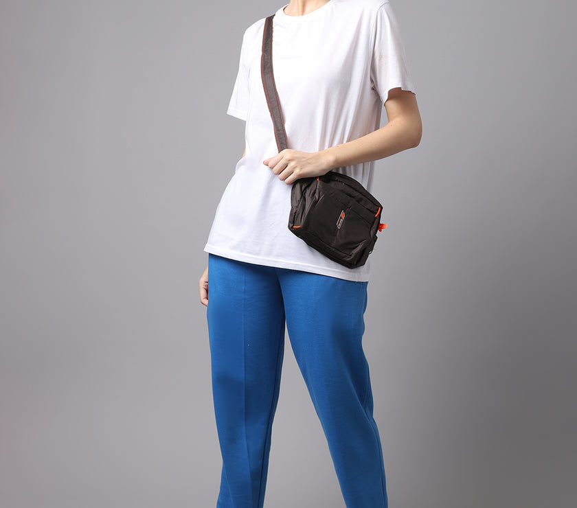 Mack Jonney Fleece Regular-Fit Blue Trackpant for Women