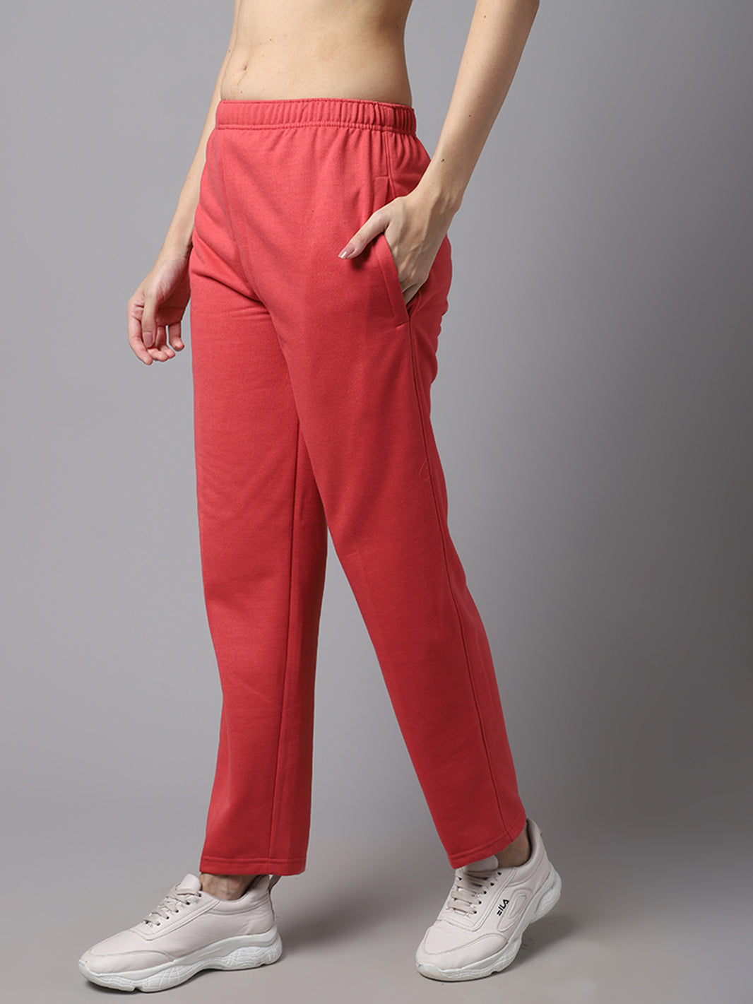 Mack Jonney Fleece Regular-Fit Pink Trackpant for Women