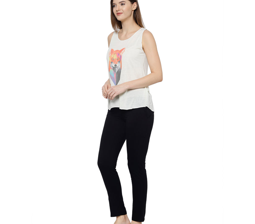 Mack Jonney White Women's Night Suit