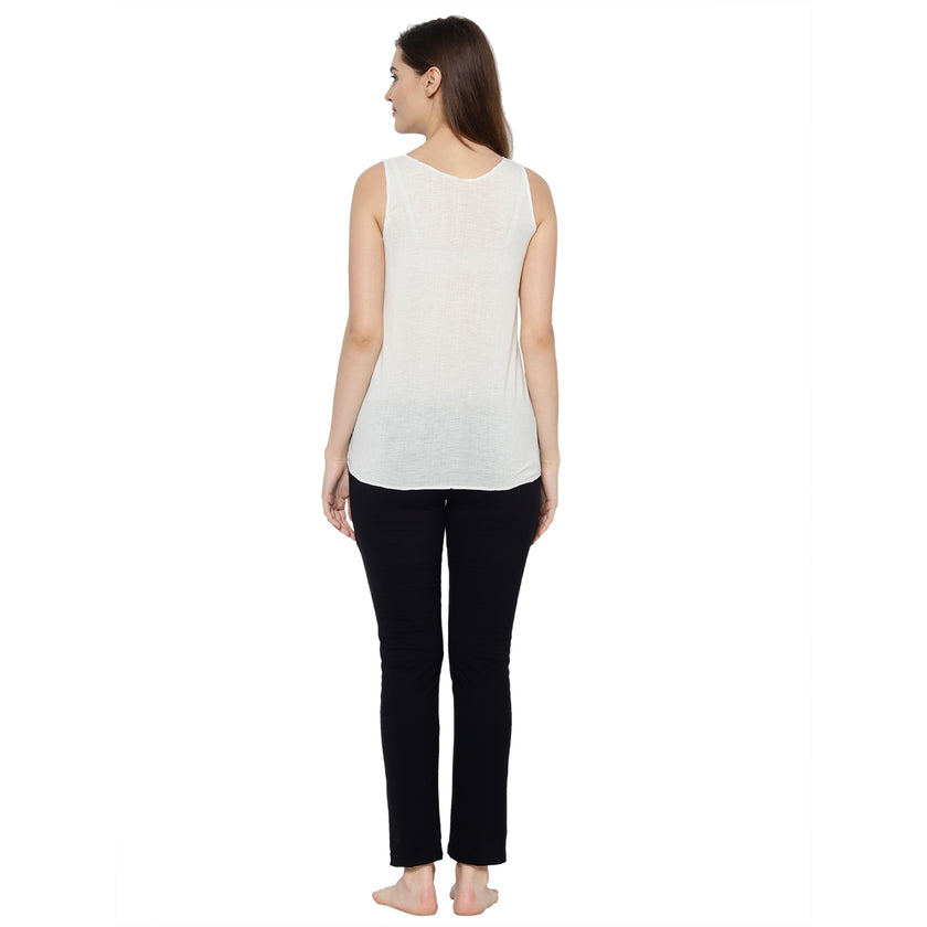 Mack Jonney White Women's Night Suit