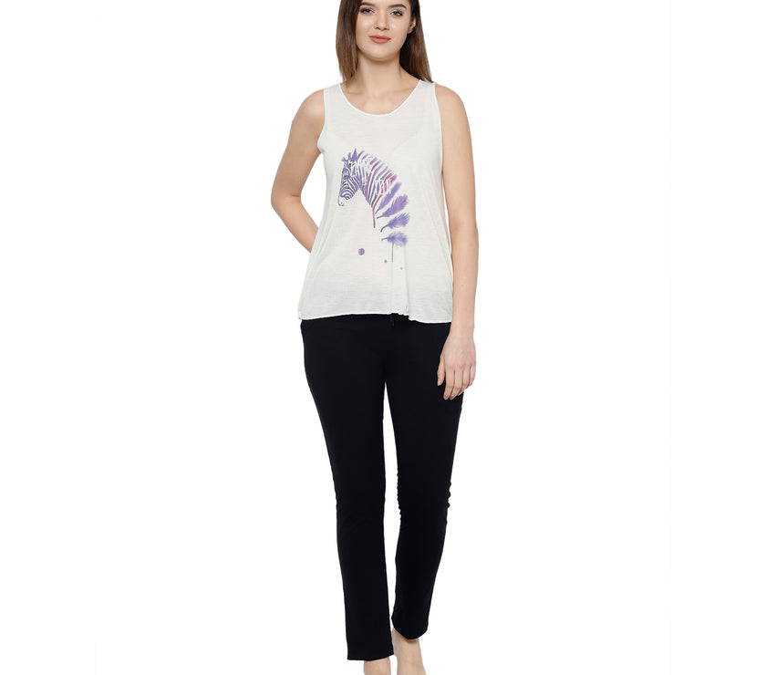 Mack Jonney White Women's Night Suit