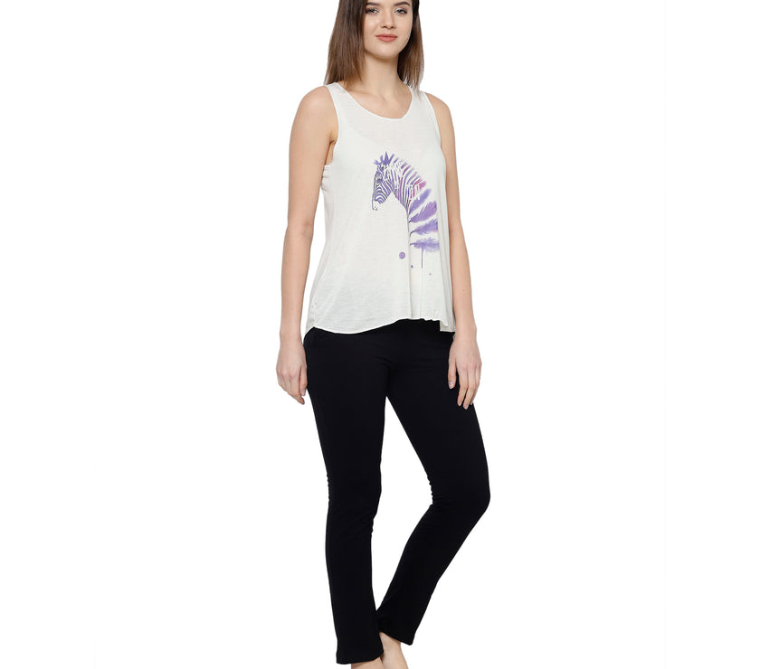Mack Jonney White Women's Night Suit