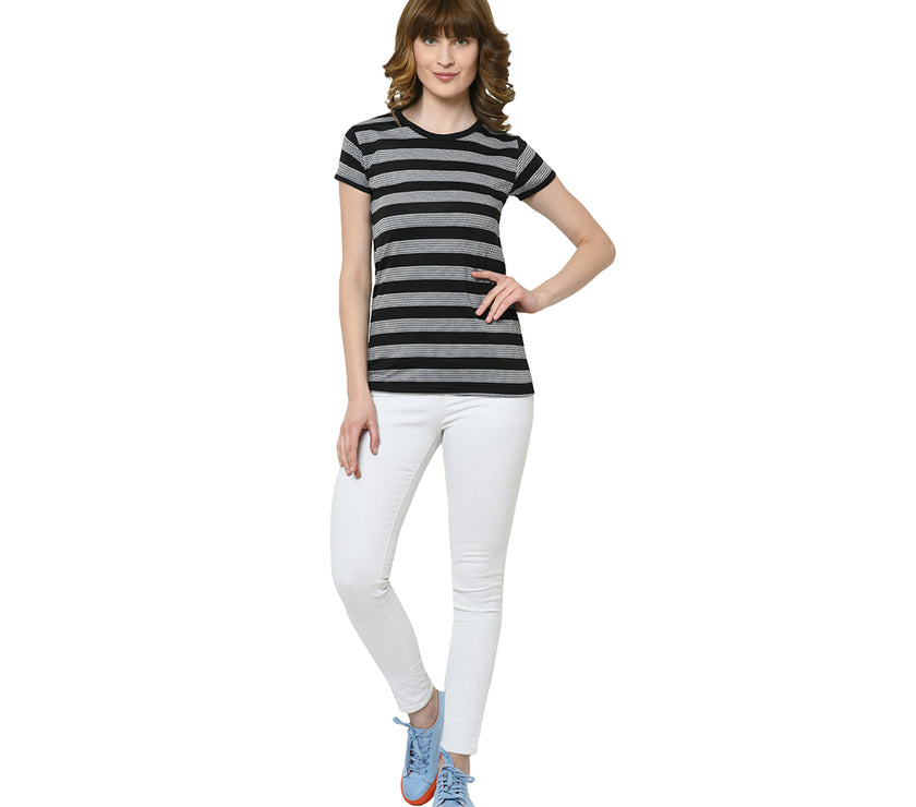 Mack Jonney Black Half Sleeve T-shirt For Women's