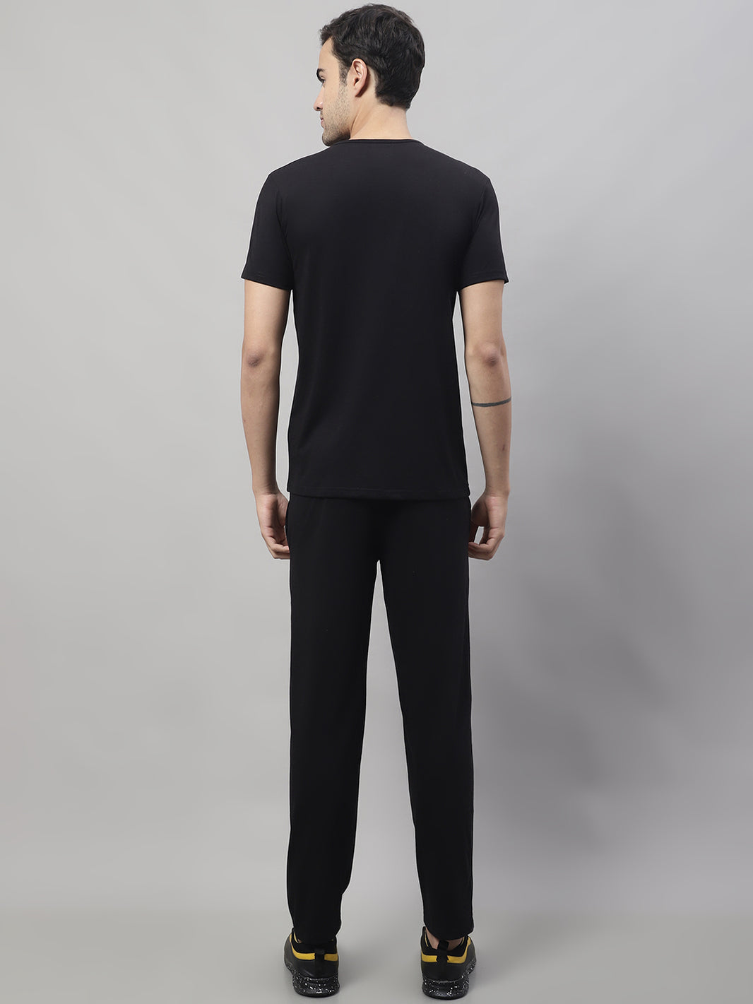 Mack Jonney Black Cotton Printed Co-ord Set Tracksuit For Men(Zip On 1 Side Pocket)