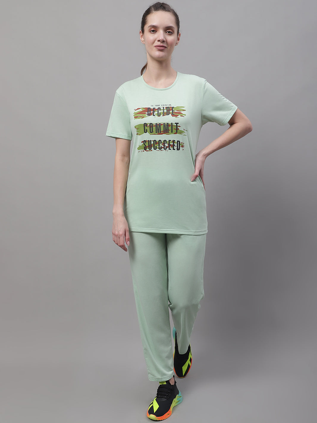 Mack Jonney Light Green Cotton Printed Co-ord Set Tracksuit For Women