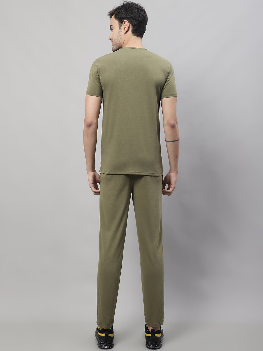 Mack Jonney Olive Cotton Printed Co-ord Set Tracksuit For Men(Zip On 1 Side Pocket)