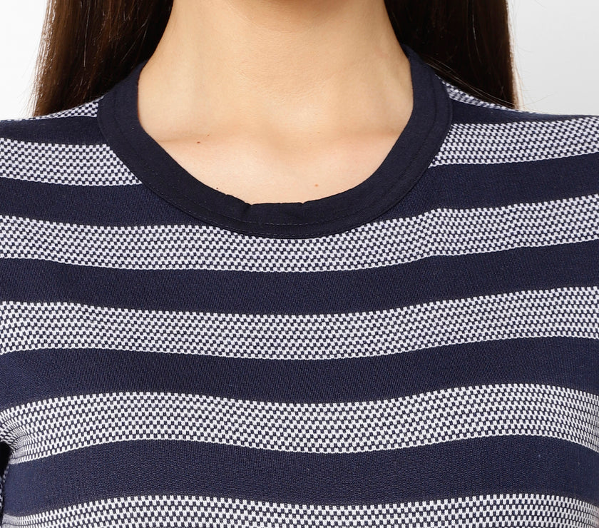 Mack Jonney Dark Blue Color T-shirt For Women