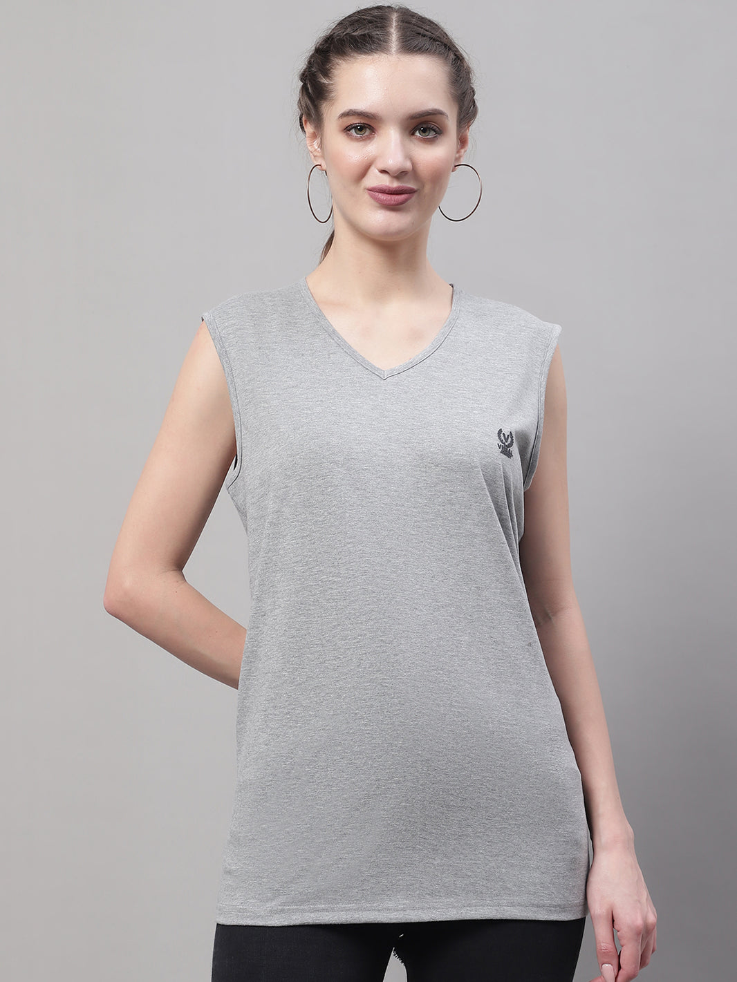 Mack Jonney Regular Fit Cotton Solid Grey Melange Gym Vest for Women