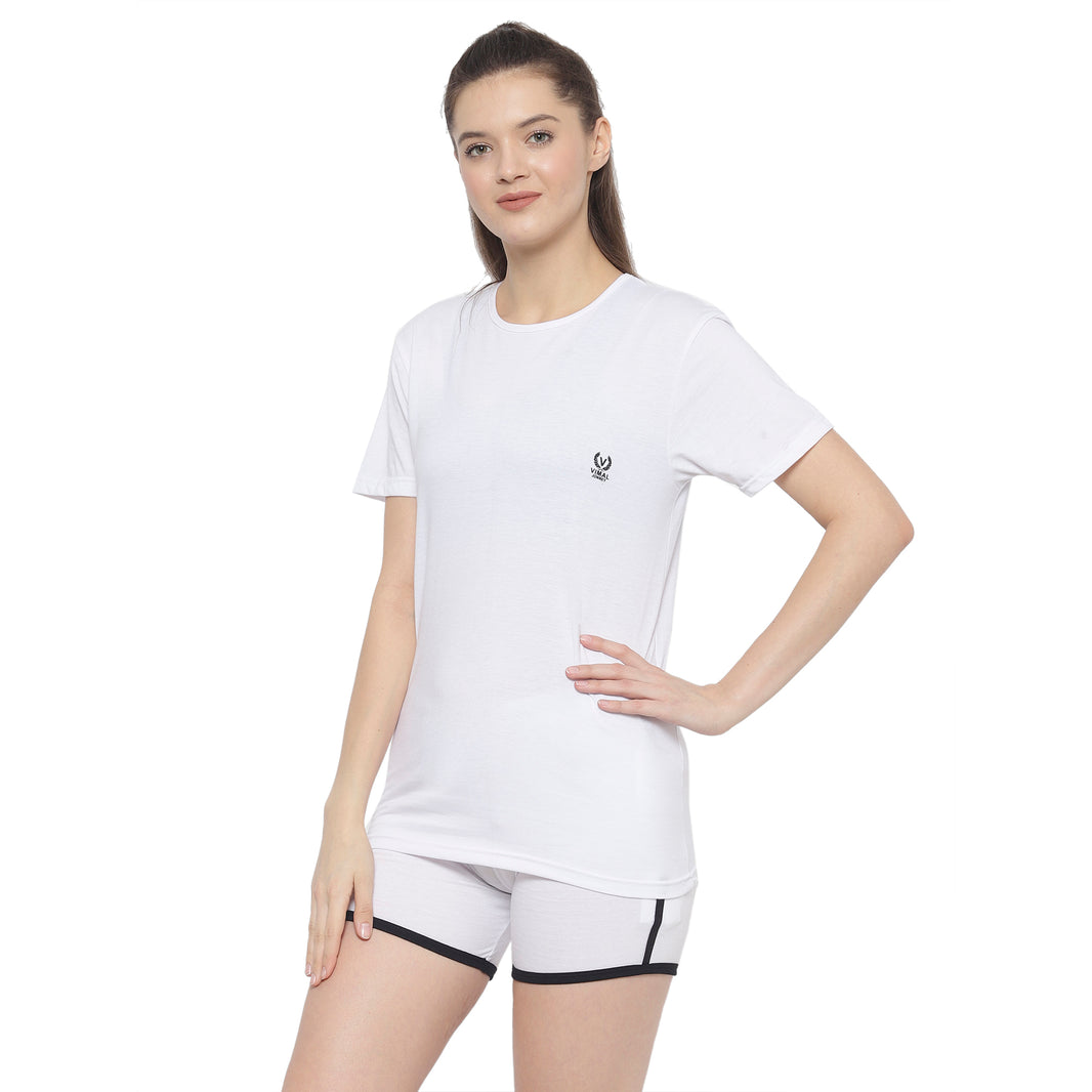 Mack Jonney White Women's Night Suit